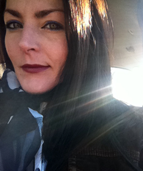 Lesley Fogle - Narrator